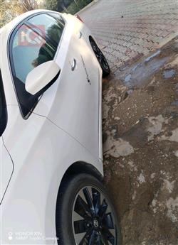 نیسان سێنترا